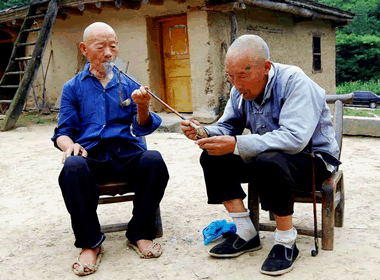 smoking pipe people