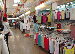 T-shirt at Yaxiu Market
