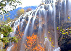 6 Days Chengdu Dujiangyan Jiuzhaigou & Huanglong Tour from Beijing