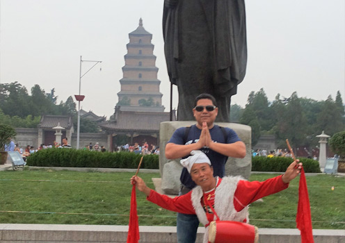Gabriel are visiting Xian Big Goose Padoga.