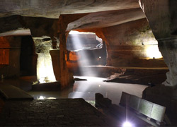 Huashan Maze Cavern