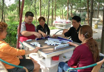 Play Mahjong