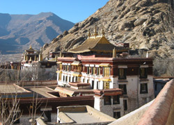 Sera Monastery2