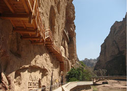 Binglingsi Grottoes