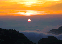Sunrise of Mount Huangshan